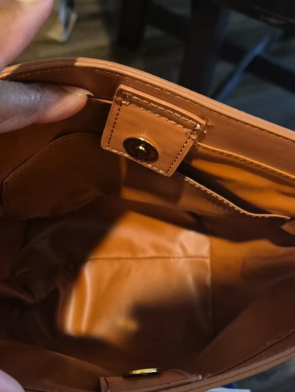 N/A sleek brown